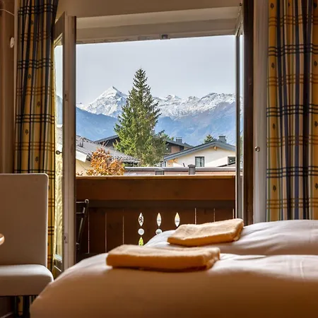 Frieda Mit Zell Am See-kaprun Summer Card Целль-ам-Зе