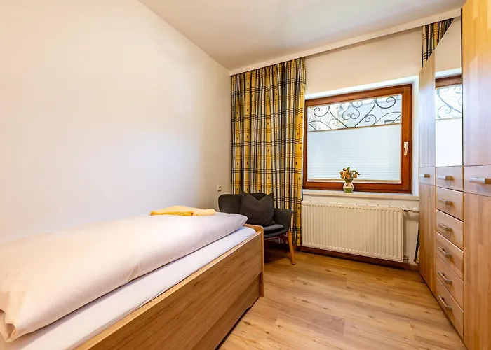 Frieda By Via Montes *